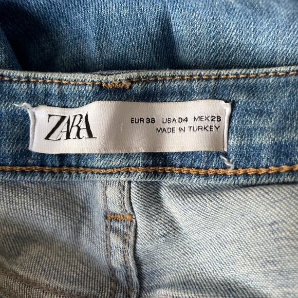 Zara Mid Wash Studded Distressed Cutoff Hem Skinny Jeans - Size 4 - Picture 2 of 8